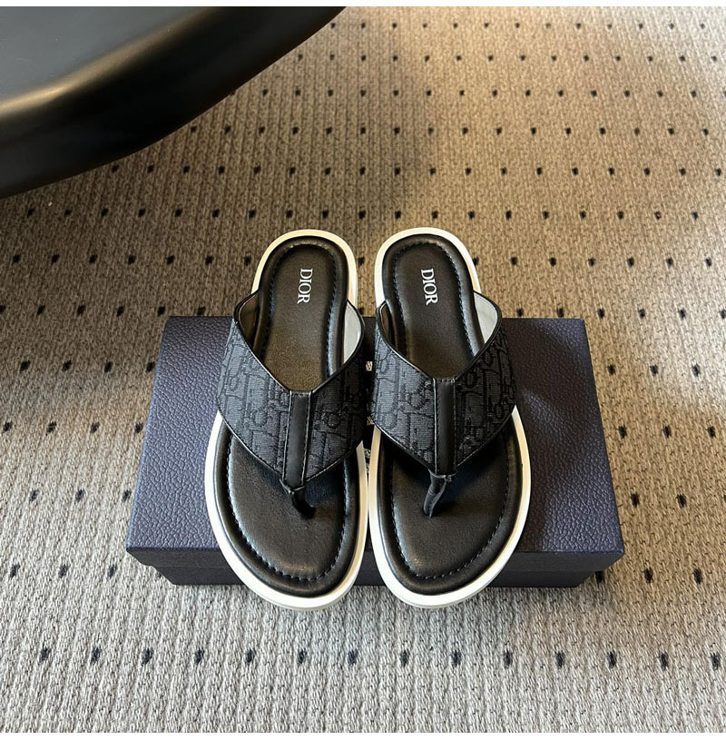 DIOR-04281 디올 2026SS 봄/여름 신제품 남성용 노안증 플립플랍