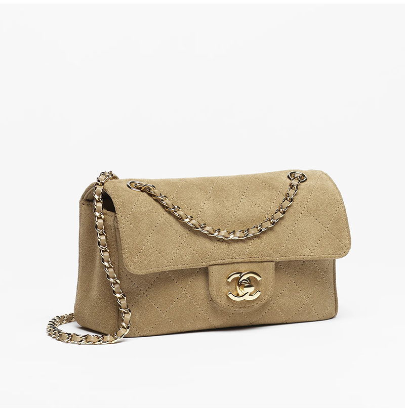 [스페셜오더]CHANEL-AS6626 샤넬 2026년 가을 겨울 미니 플랩백  스웨이드 카프스킨 골드 메탈 다크베이지 20cm 